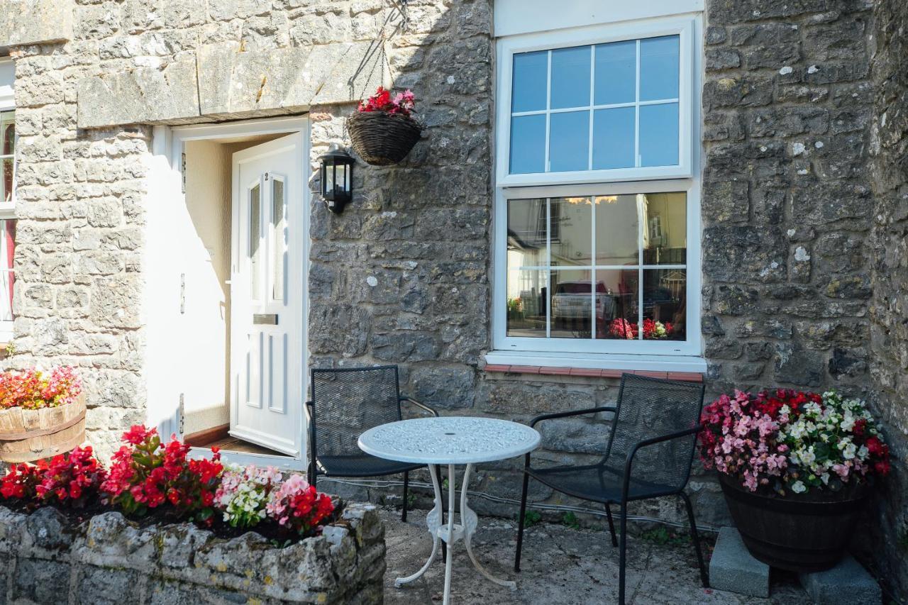 Elm Grove Mews Cottage Saint Florence Exterior photo